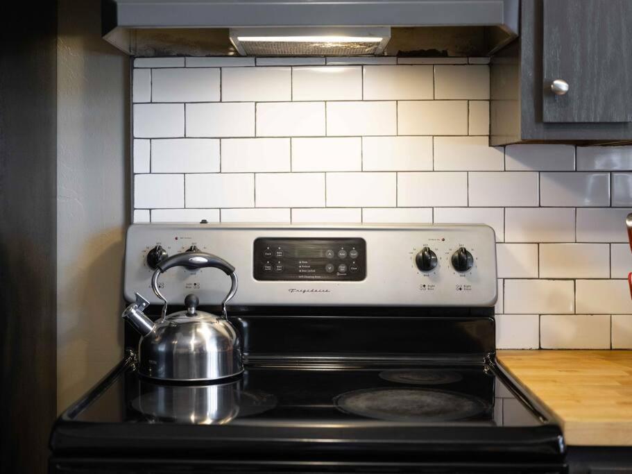 Stonegate Lodge Bear'S Den Kitchen, Pool, Firepit, Wifi ,Smart Tvs Eureka Springs Extérieur photo