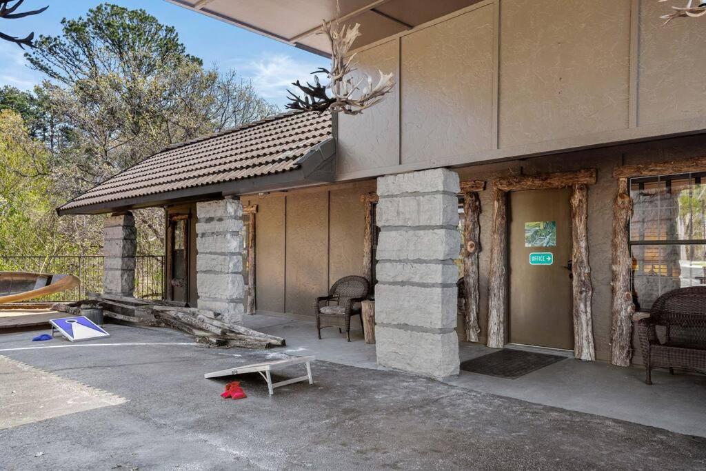 Stonegate Lodge Bear'S Den Kitchen, Pool, Firepit, Wifi ,Smart Tvs Eureka Springs Extérieur photo